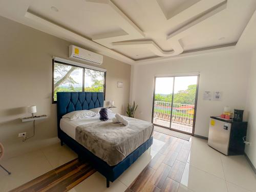 693ec85c-d79d-49db-8bd3-d15d4c0c465c